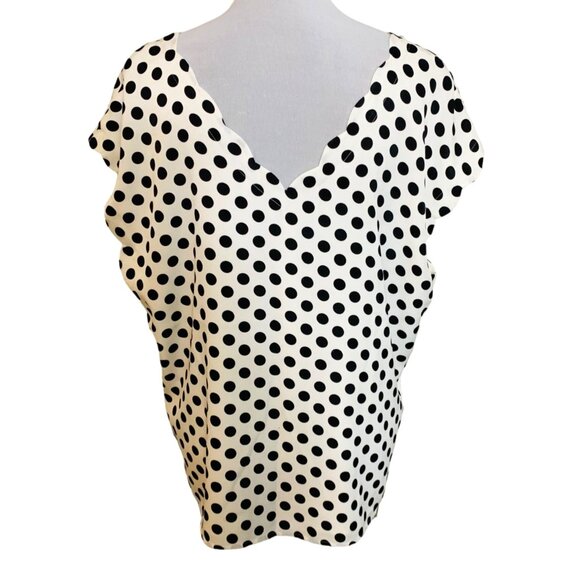 Express Womens Polka Dot Scalloped V Neck Blouse Size XL V Back Cap Sleeve Top - Picture 2 of 13